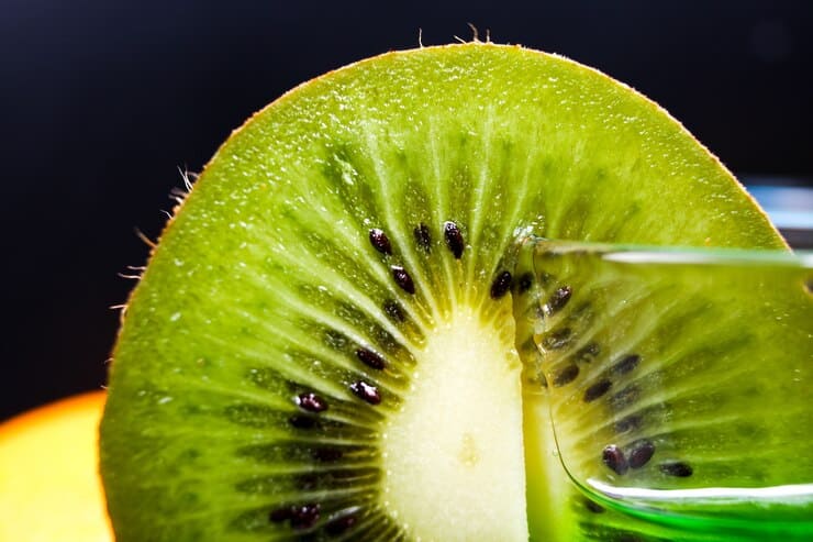 تصویر 2 از قیمت خرید کیوی ارگانیک + فروش ویژه